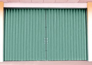 Pintu Harmonika Kuat dan Awet